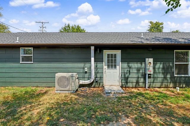 3811 W Taft Ave, Wichita, KS 67213