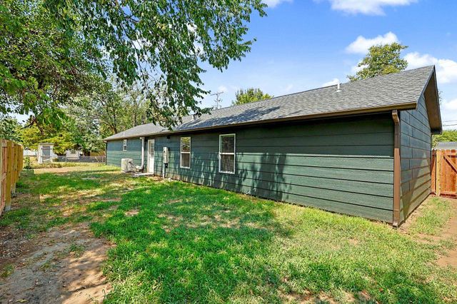3811 W Taft Ave, Wichita, KS 67213
