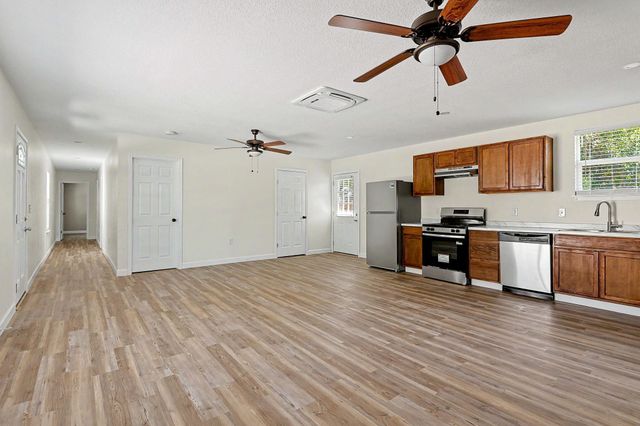 3811 W Taft Ave, Wichita, KS 67213