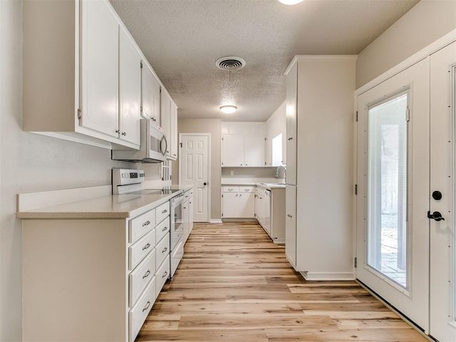 1617 Avondale Drive, Norman, OK 73069