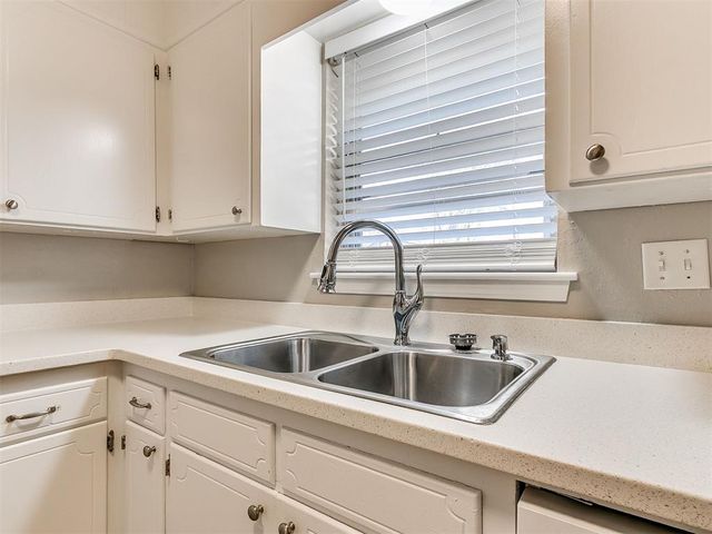 1617 Avondale Drive, Norman, OK 73069