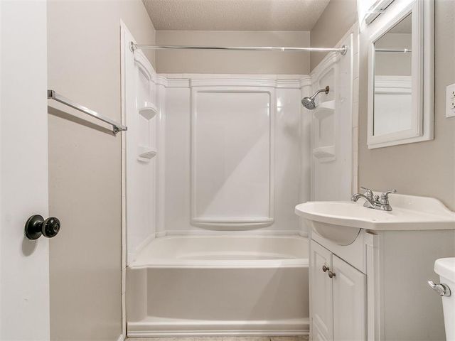 1617 Avondale Drive, Norman, OK 73069