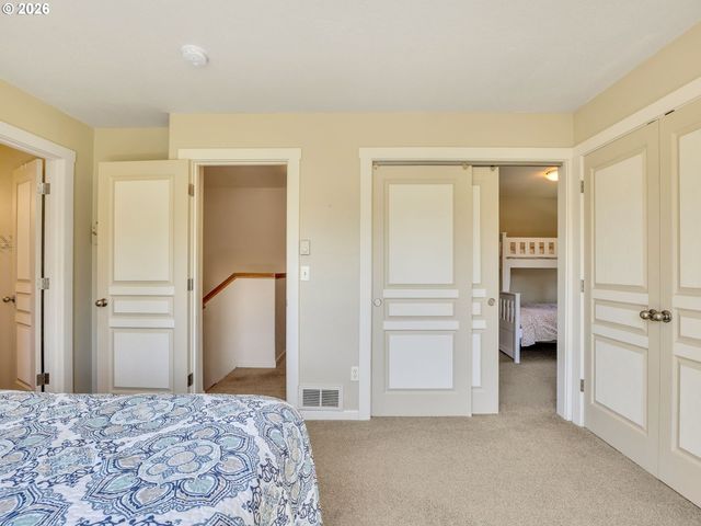 1077 Sw RIDGE Rd, Warrenton, OR 97146