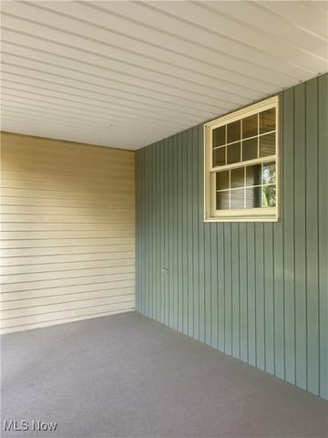 5364 Burlawn Street NW, Canton, OH 44708