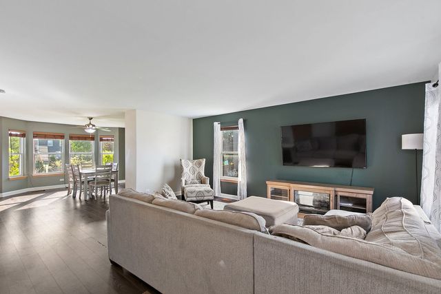 3202 Brookside Way, Wonder Lake, IL 60097