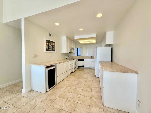 574 Island View Circle, Port Hueneme, CA 93041