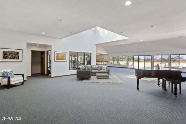 574 Island View Circle, Port Hueneme, CA 93041
