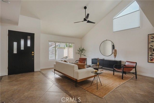 21632 Treeline Lane, Lake Forest (el Toro), CA 92630