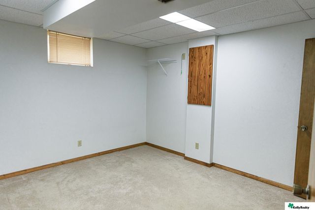 2956 2nd Avenue, Columbus, NE 68601