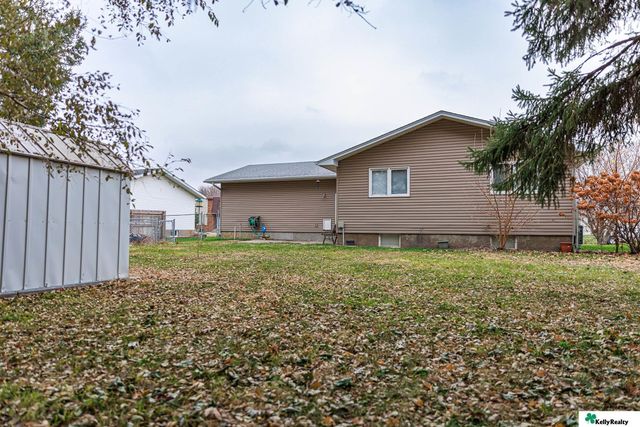 2956 2nd Avenue, Columbus, NE 68601