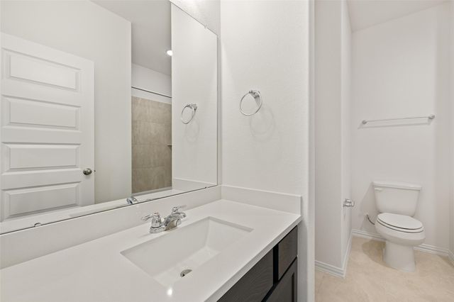 209 Cross Gable Lane, Dayton, TX 77535