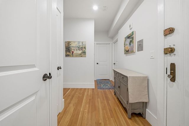 286 Beacon 2, Boston, MA 02116