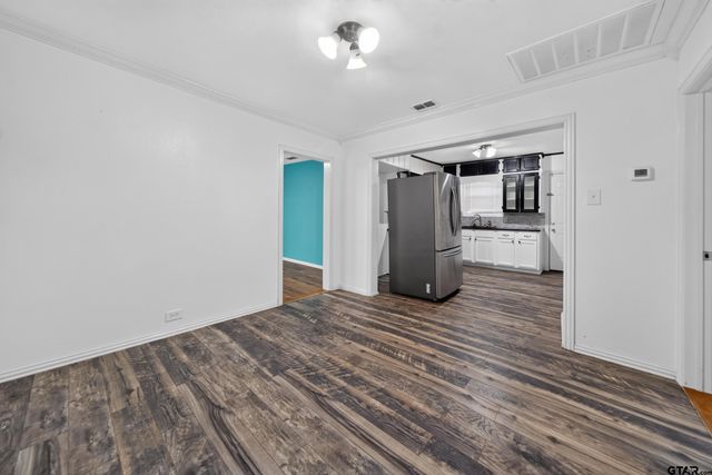 1421 E Front, Tyler, TX 75702