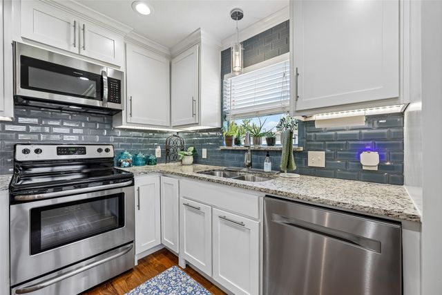 302 Wright Avenue, Rockwall, TX 75032