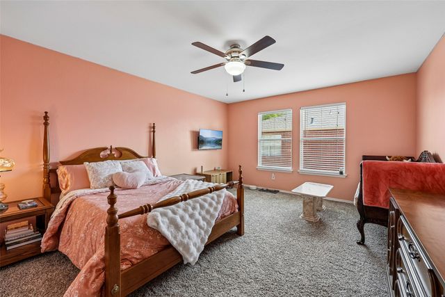 302 Wright Avenue, Rockwall, TX 75032
