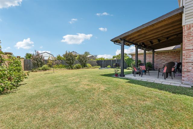 302 Wright Avenue, Rockwall, TX 75032