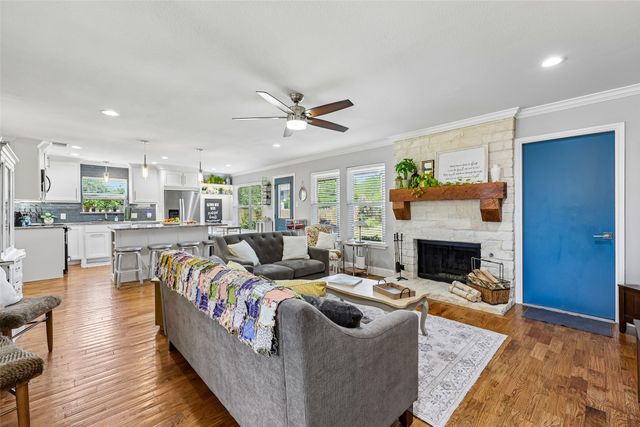 302 Wright Avenue, Rockwall, TX 75032