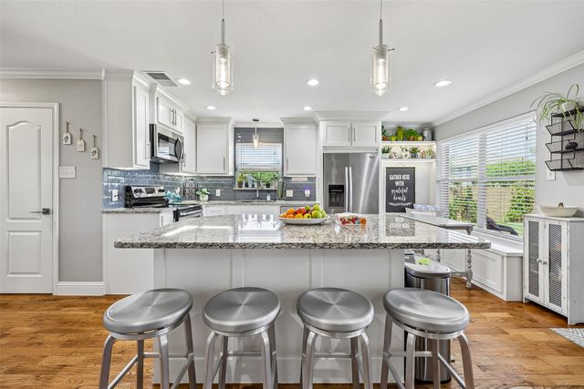 302 Wright Avenue, Rockwall, TX 75032