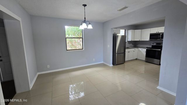 3914 BARMER Drive, Jacksonville, FL 32210