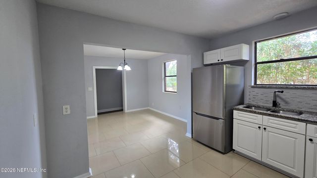 3914 BARMER Drive, Jacksonville, FL 32210