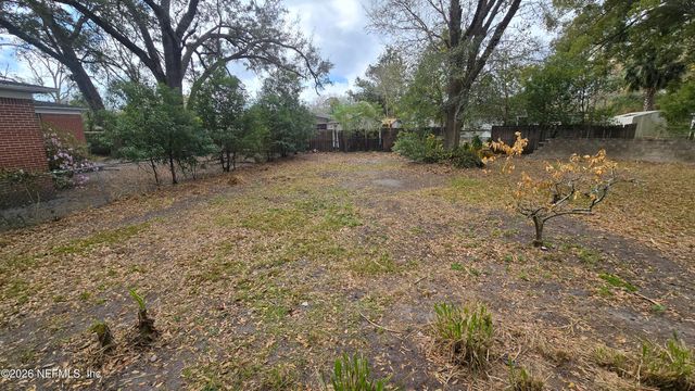 3914 BARMER Drive, Jacksonville, FL 32210