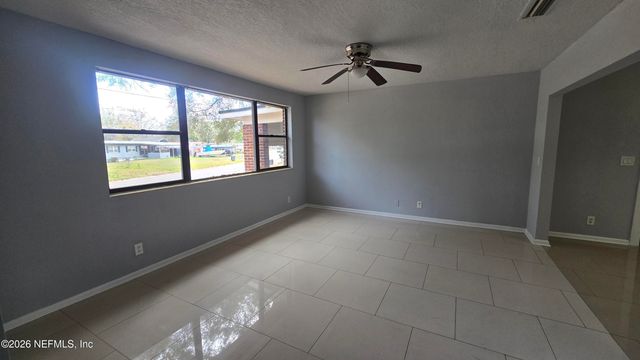 3914 BARMER Drive, Jacksonville, FL 32210