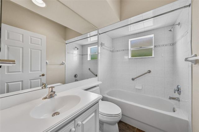 34321 SAHALEE LOOP, Dade City, FL 33525