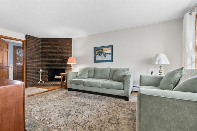 4 Briarwood Drive, Danvers, MA 01923