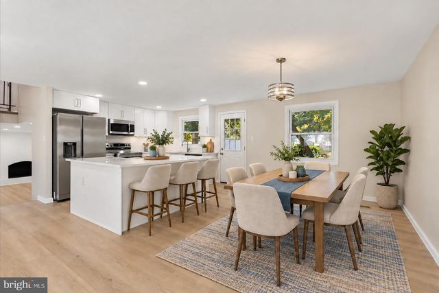 5614 DANIEL CIR, Waldorf, MD 20601