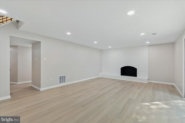 5614 DANIEL CIR, Waldorf, MD 20601