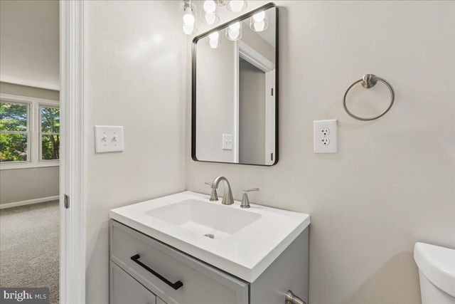 5614 DANIEL CIR, Waldorf, MD 20601