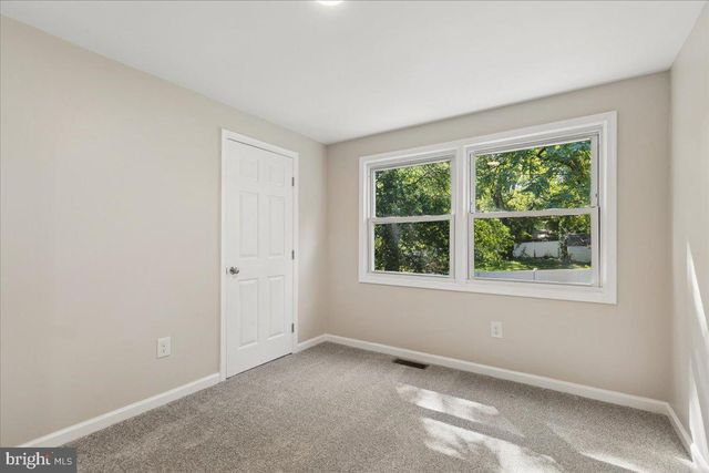 5614 DANIEL CIR, Waldorf, MD 20601
