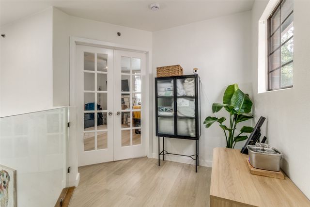 1417 Mccoy Street, Dallas, TX 75204