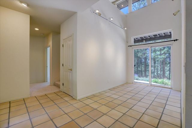 16934 Indian Flat Rd, Nevada City, CA 95959