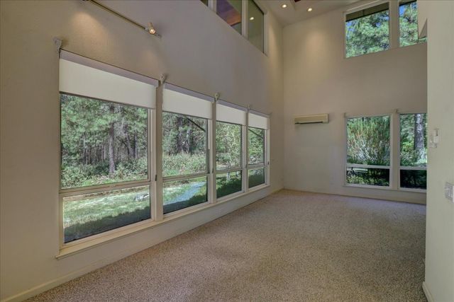 16934 Indian Flat Rd, Nevada City, CA 95959