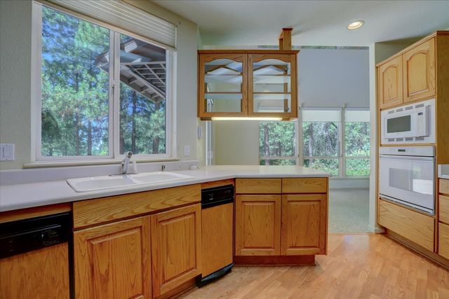 16934 Indian Flat Rd, Nevada City, CA 95959