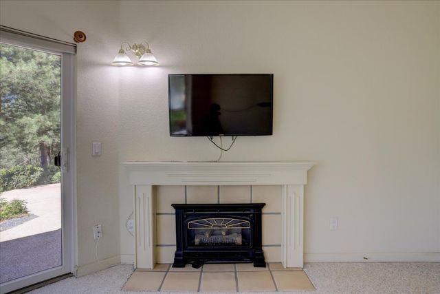 16934 Indian Flat Rd, Nevada City, CA 95959