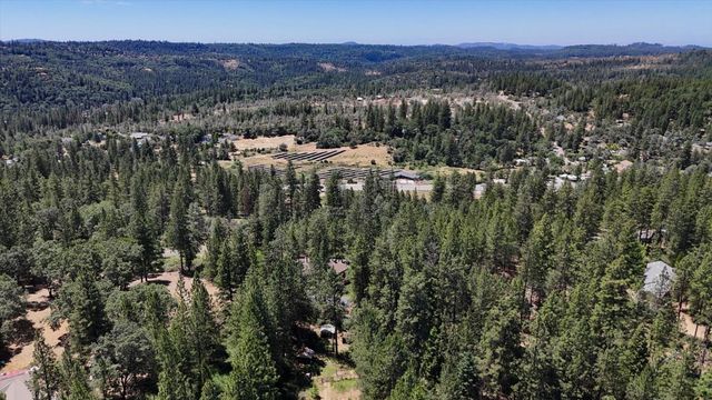 16934 Indian Flat Rd, Nevada City, CA 95959