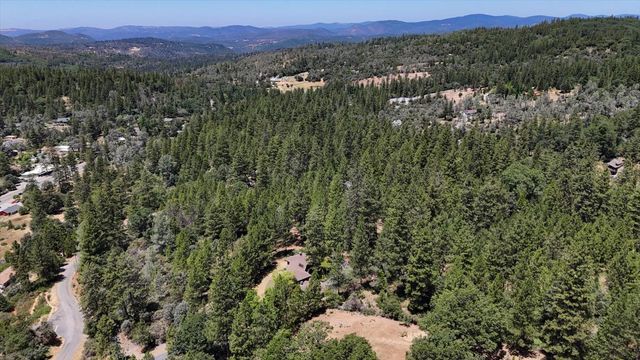 16934 Indian Flat Rd, Nevada City, CA 95959
