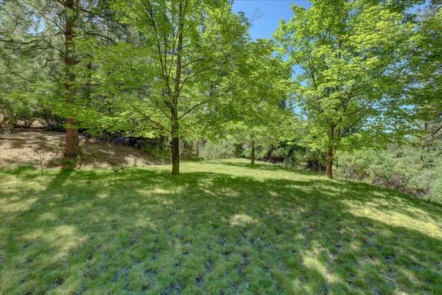 16934 Indian Flat Rd, Nevada City, CA 95959