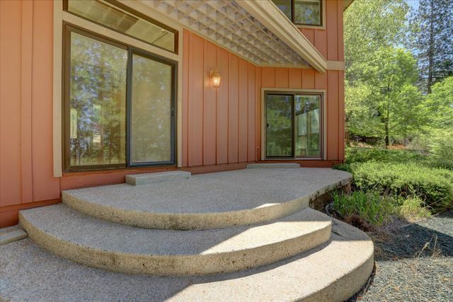 16934 Indian Flat Rd, Nevada City, CA 95959