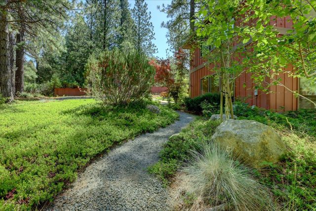 16934 Indian Flat Rd, Nevada City, CA 95959