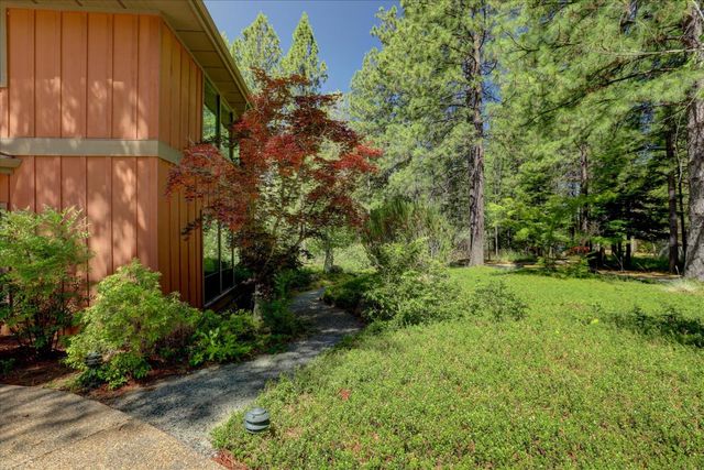 16934 Indian Flat Rd, Nevada City, CA 95959