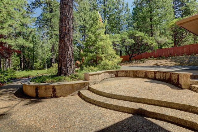 16934 Indian Flat Rd, Nevada City, CA 95959