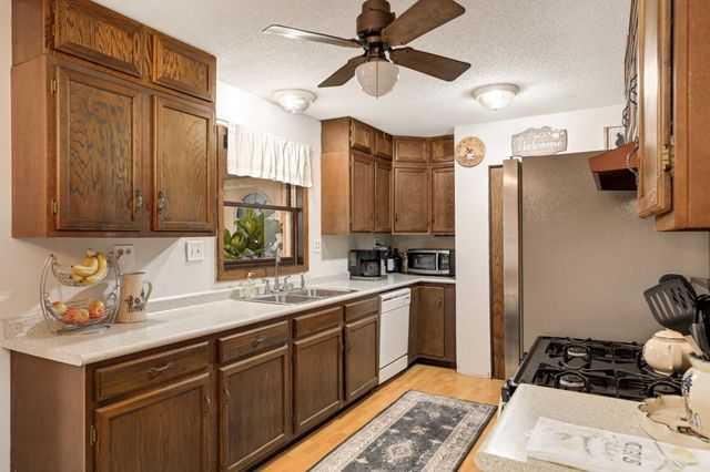 1580 Ramada Avenue S, Lakeland, MN 55043