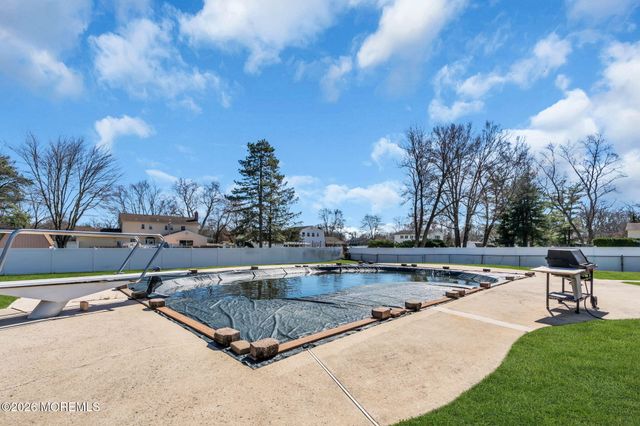 242 Bar Harbor Road, Freehold, NJ 07728