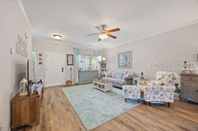 13 Running Oak Dr, Bluffton, SC 29910
