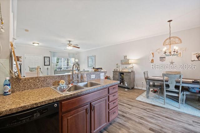 13 Running Oak Dr, Bluffton, SC 29910