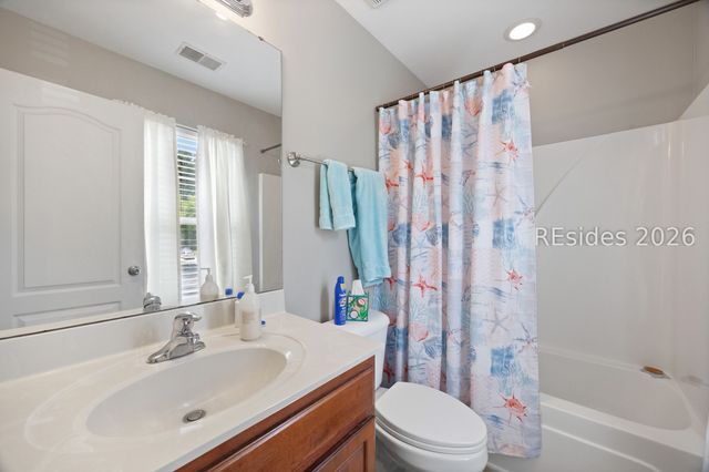 13 Running Oak Dr, Bluffton, SC 29910