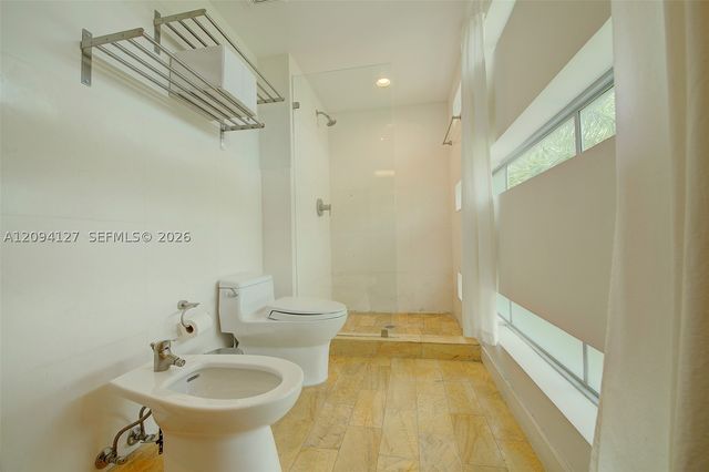 1577 Bay Rd 201, Miami Beach, FL 33139